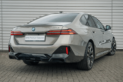 BMW 5 Serie 550e xDrive M Sport Automaat - Afbeelding 2