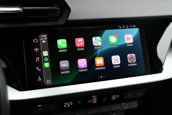 Audi smartphone interface Audi smartphone interface