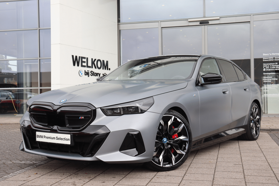 BMW i5 M60 xDrive - Afbeelding 1
