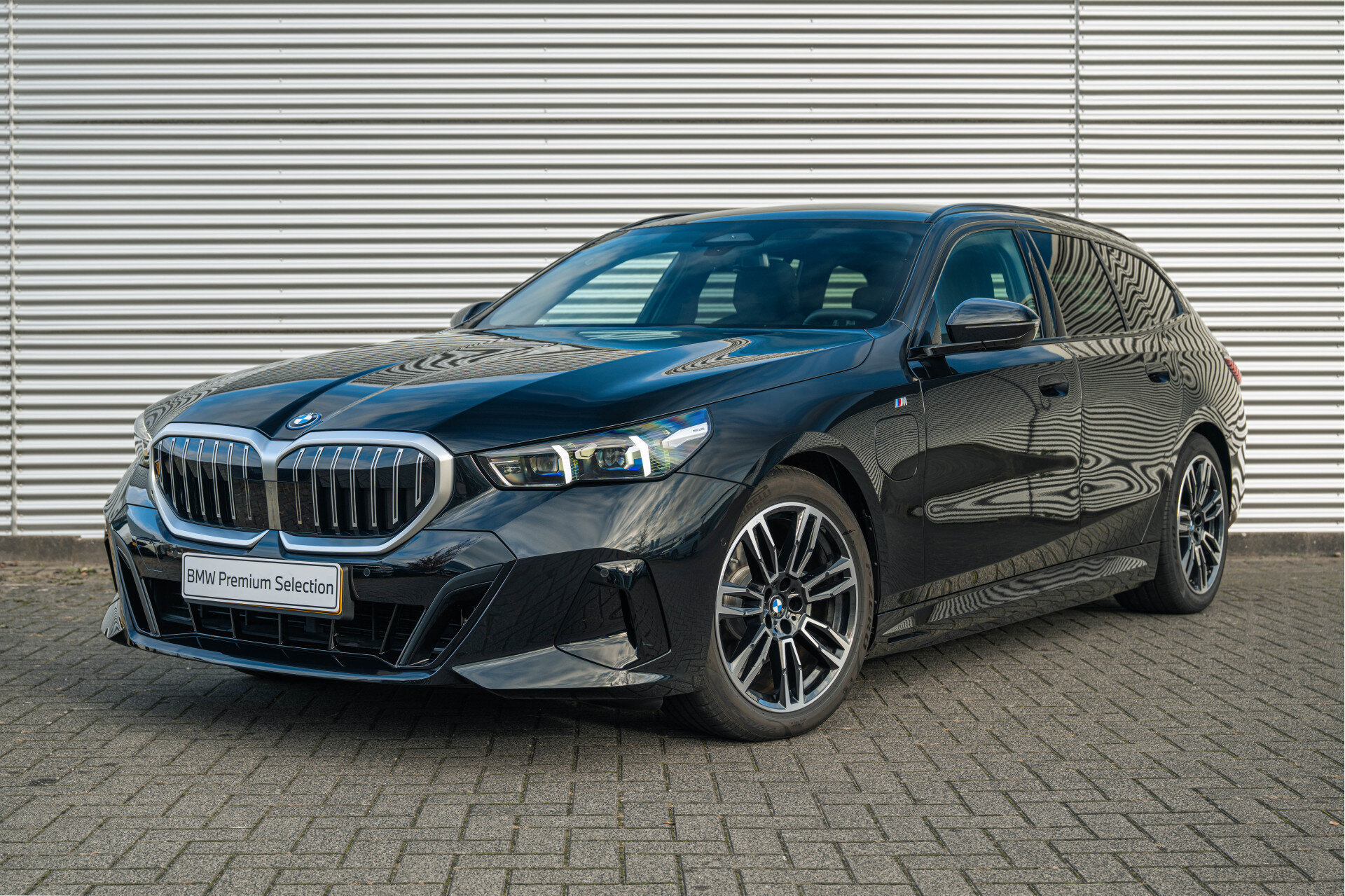 BMW 5 Serie Touring 530e M Sport Automaat
