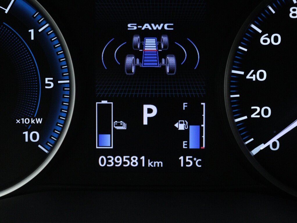 Mitsubishi Eclipse Cross Intense Hybrid 4WD | Carplay navigatie | Camera | Cruise control - Afbeelding 4