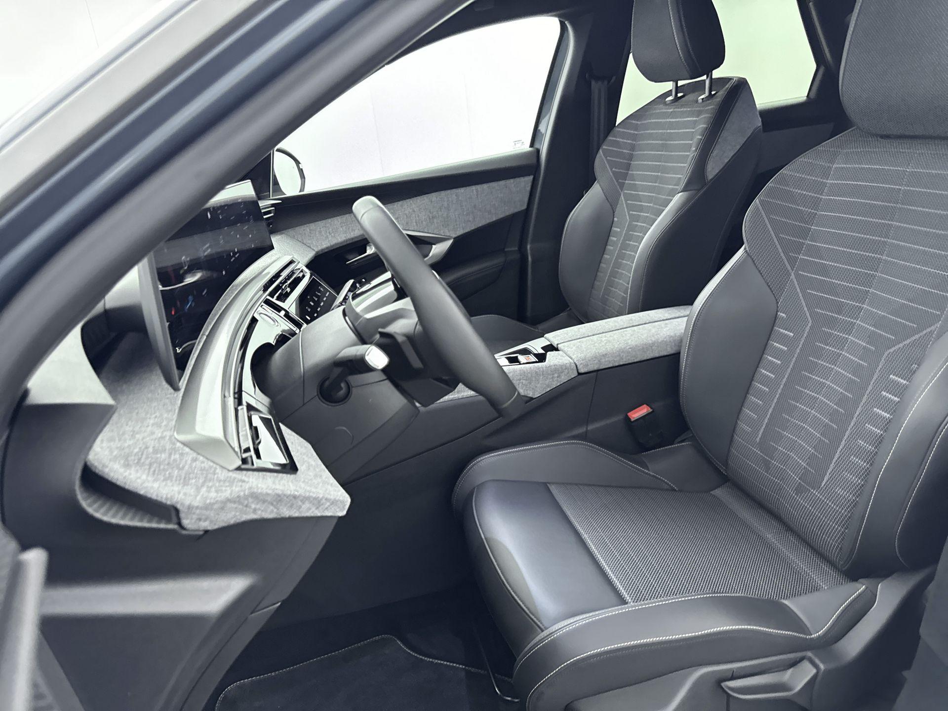 Peugeot e-3008 SUV Allure 73 kWh 210PK - Afbeelding 5