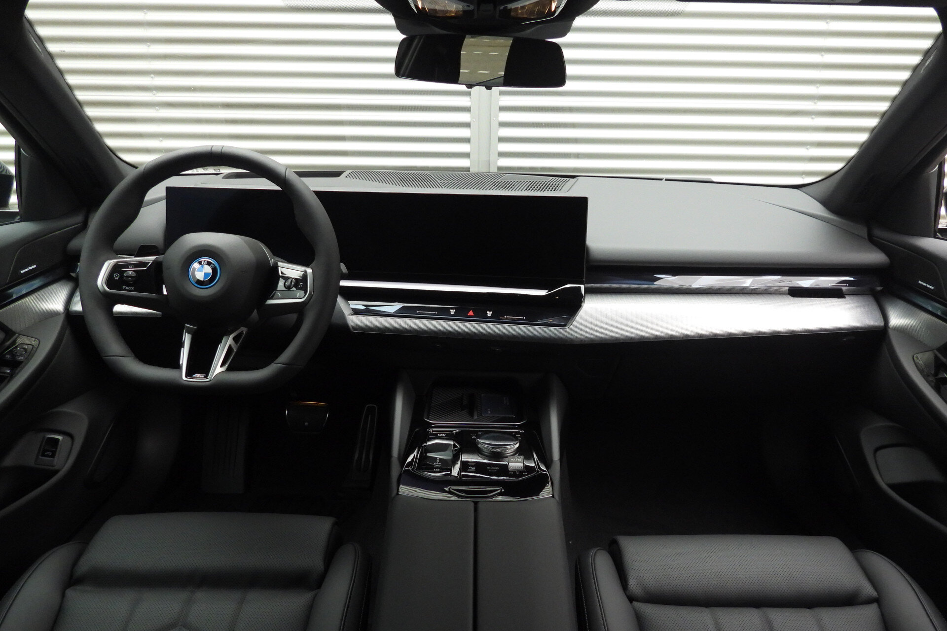 BMW i5 Touring eDrive40 M Sport - Afbeelding 2