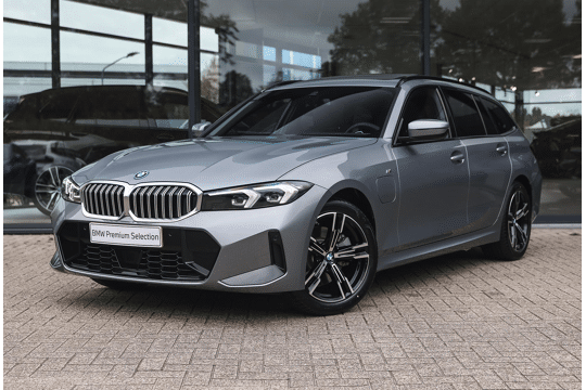 BMW 3 Serie Touring 330e M Sport Automaat