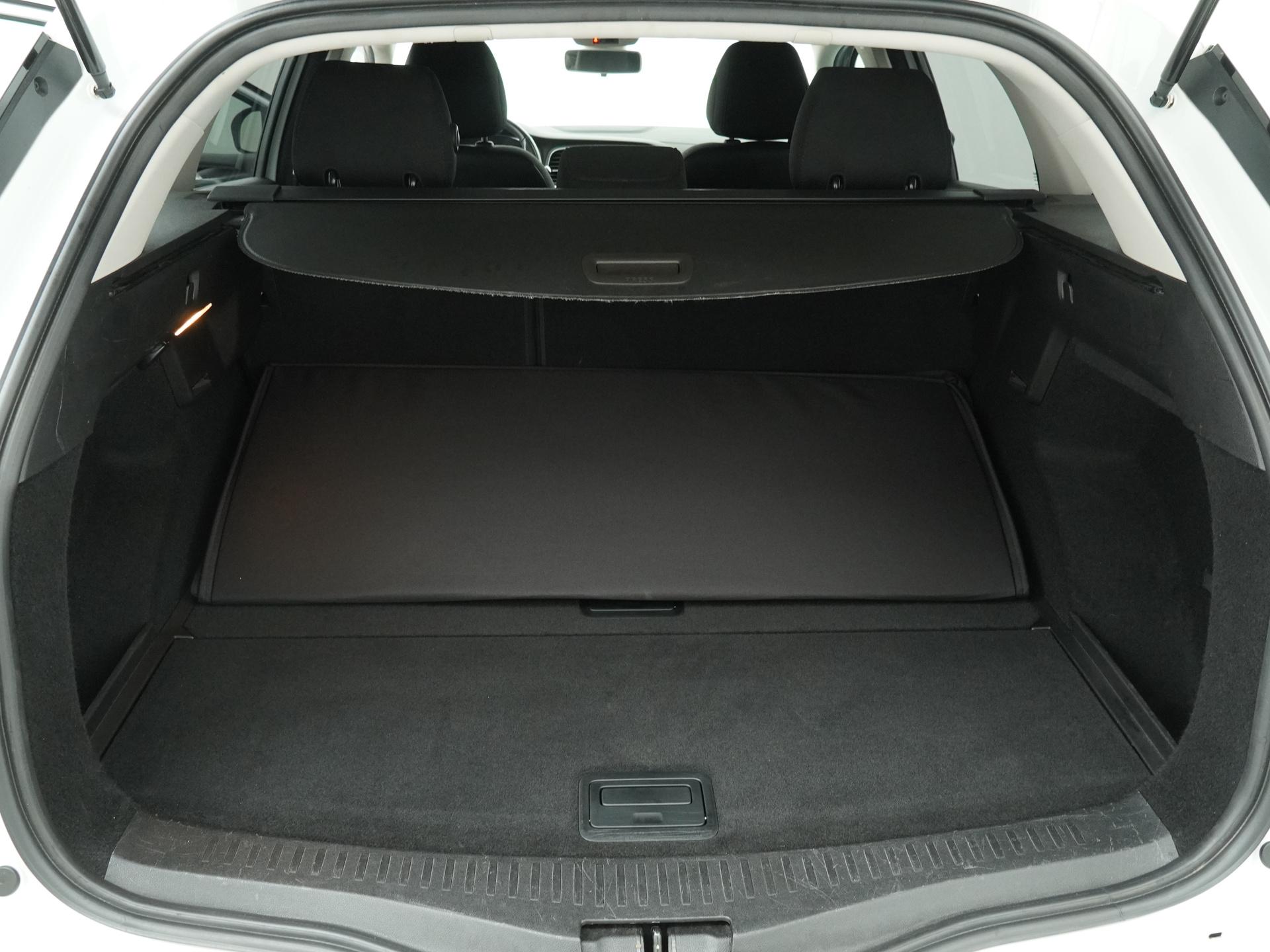 Renault Mégane Estate Energy TCe 130 PK - Afbeelding 4