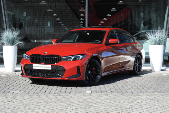 BMW 3 Serie 330i M Sport Automaat
