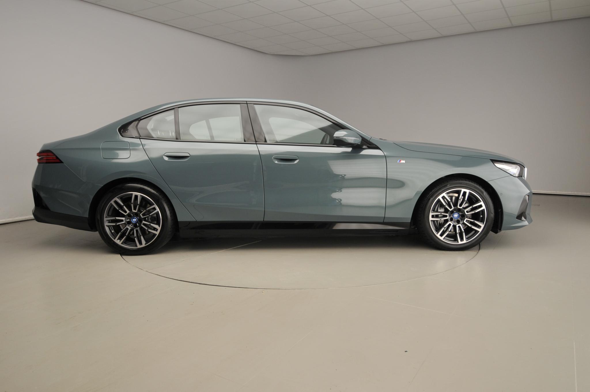 BMW i5 Sedan eDrive40 - Afbeelding 4