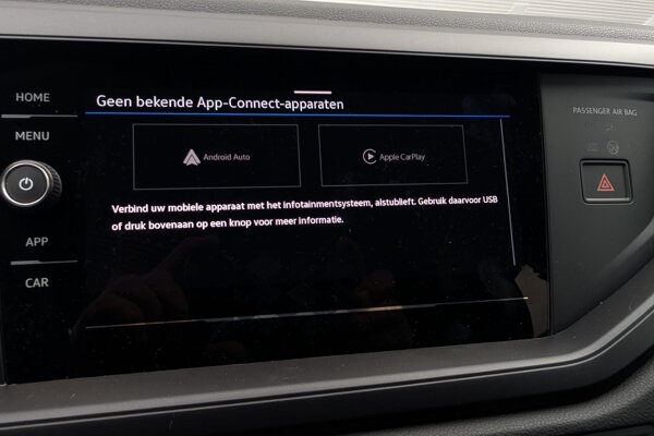 Apple Carplay/Android Auto