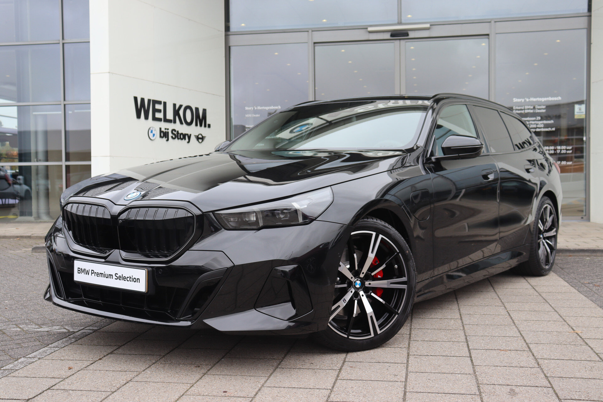 BMW 5 Serie Touring 530e High Executive M Sport Automaat