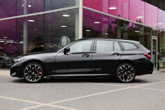 BMW 3 Serie Touring 330e xDrive M Sport Automaat - Afbeelding 5
