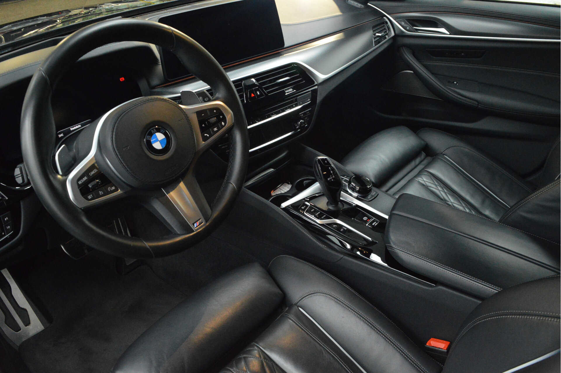 BMW 5 Serie Touring 540i xDrive High Executive M Sport Automaat - Afbeelding 5