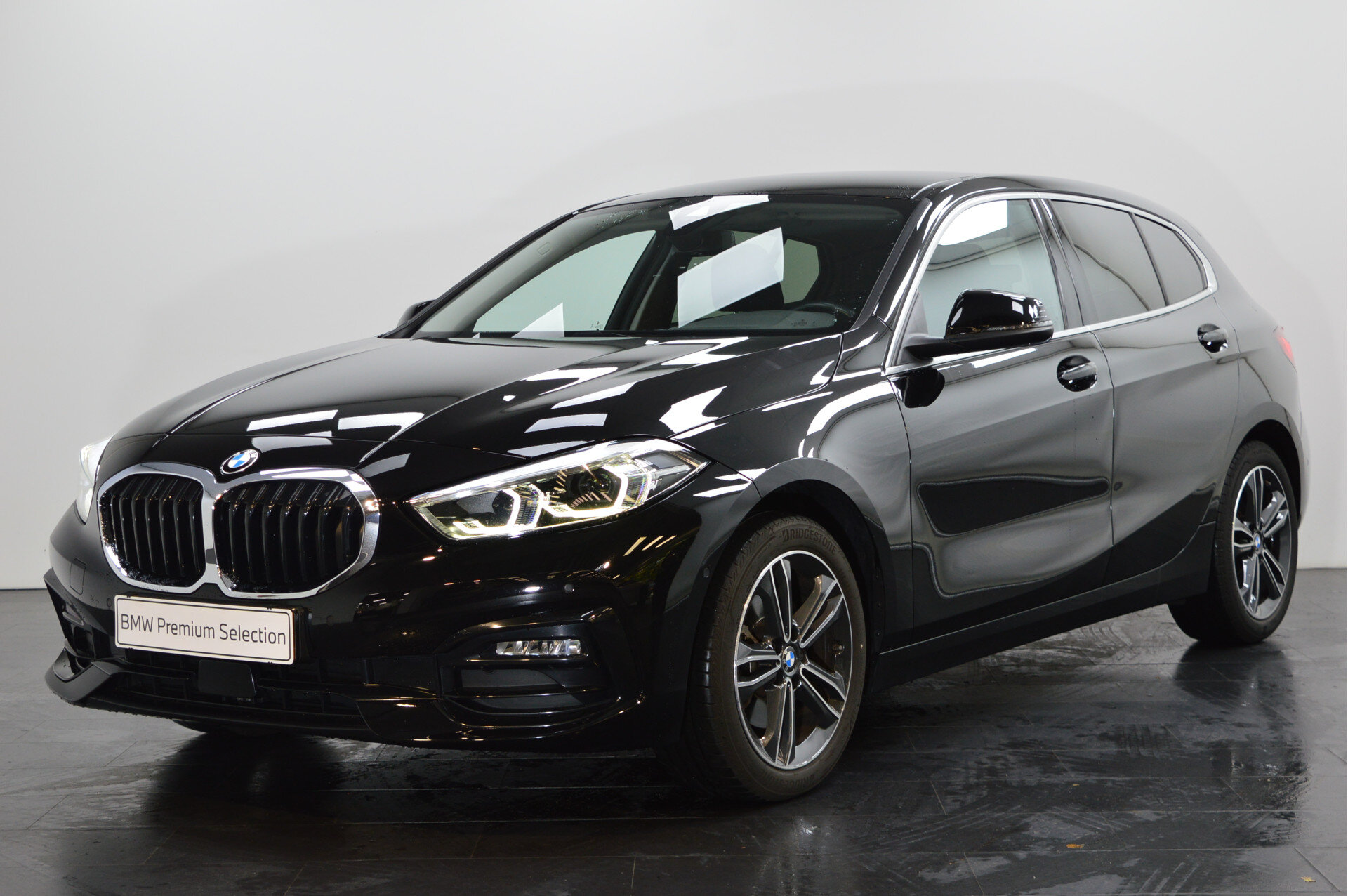 BMW 1 Serie 118i Sport Line Automaat