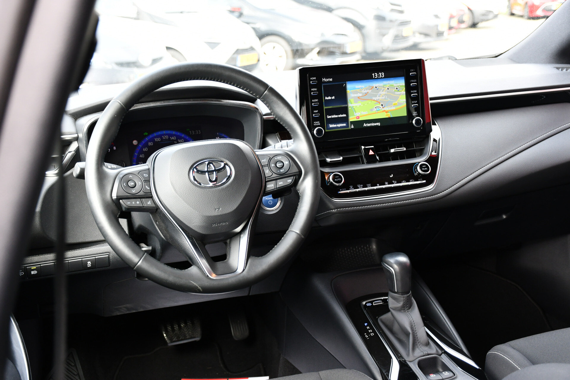 Toyota Corolla 2.0 Hybrid Dynamic Automaat 180pk - Afbeelding 2