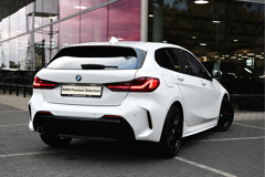 BMW 1 Serie 118i M Sport Automaat - Afbeelding 2