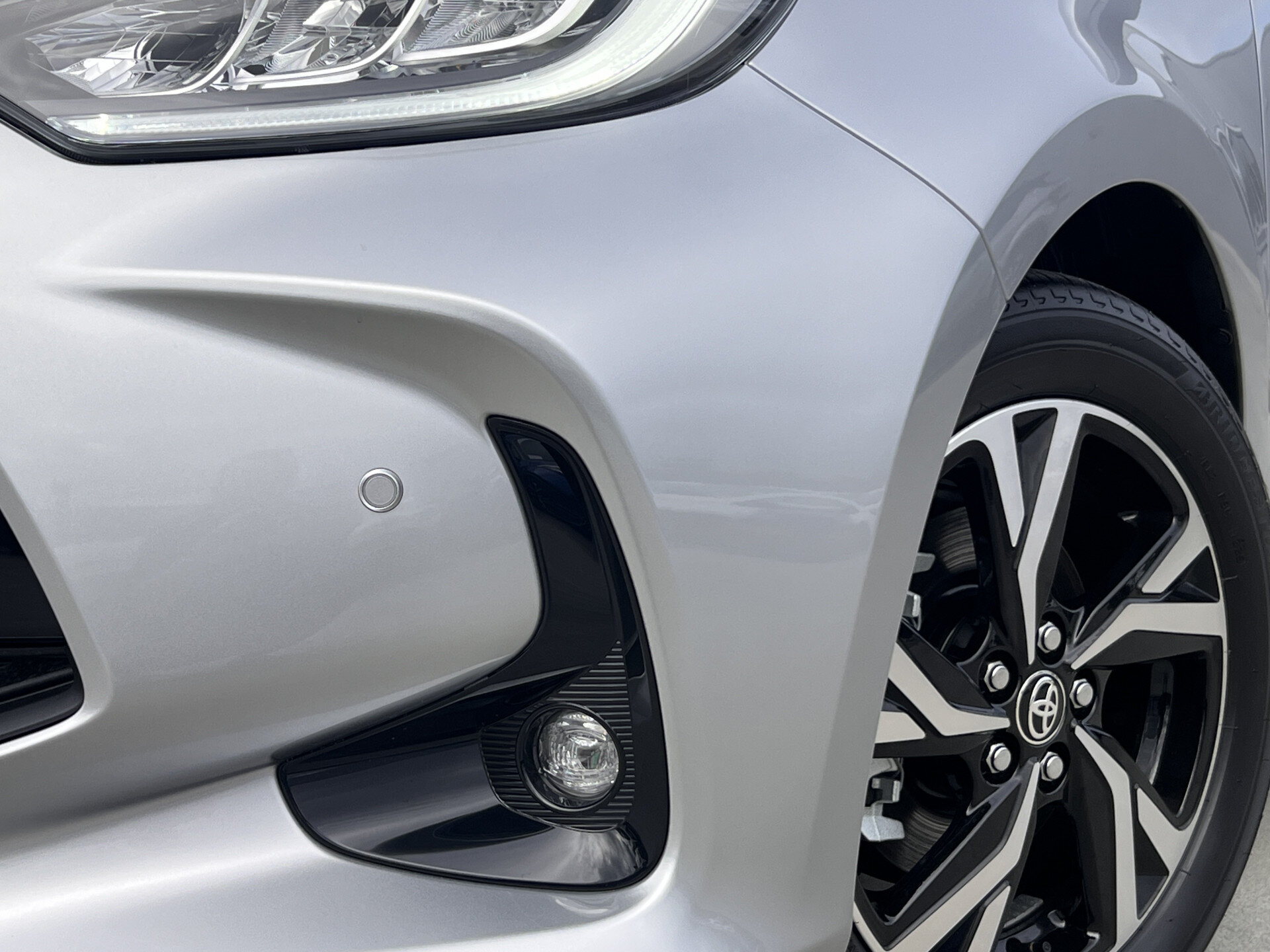 Toyota Yaris 1.5 Hybrid 115 Dynamic - Afbeelding 5