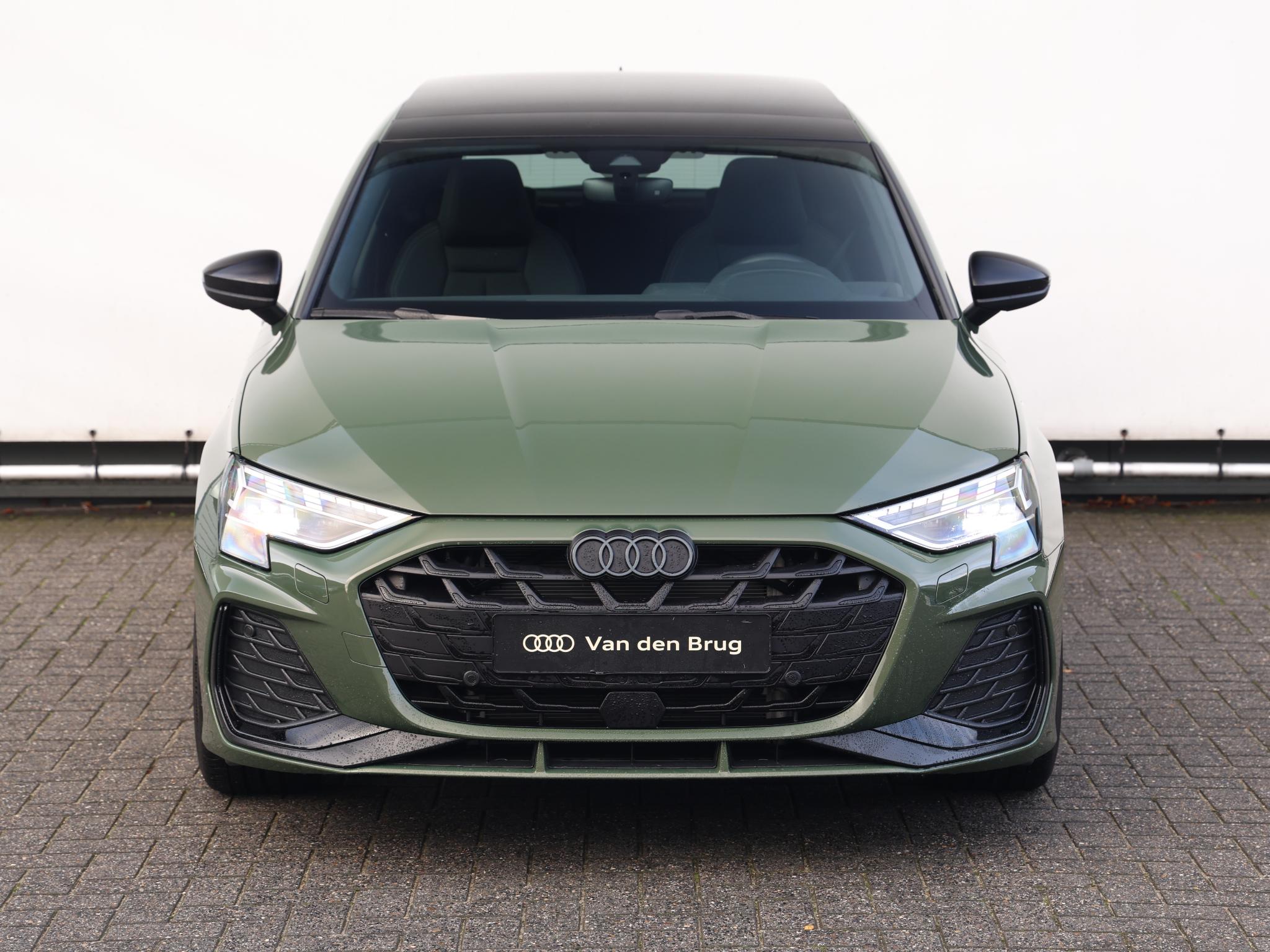 Audi A3 Sportback S edition Competition 45 TFSI e 272 pk - Afbeelding 4