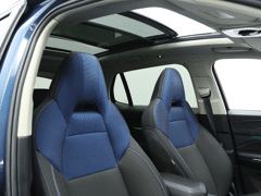 Lynk & Co 01 1.5 PHEV 261 PK | Trekhaak | 360 graden camera | Panoramadak | N - Afbeelding 4