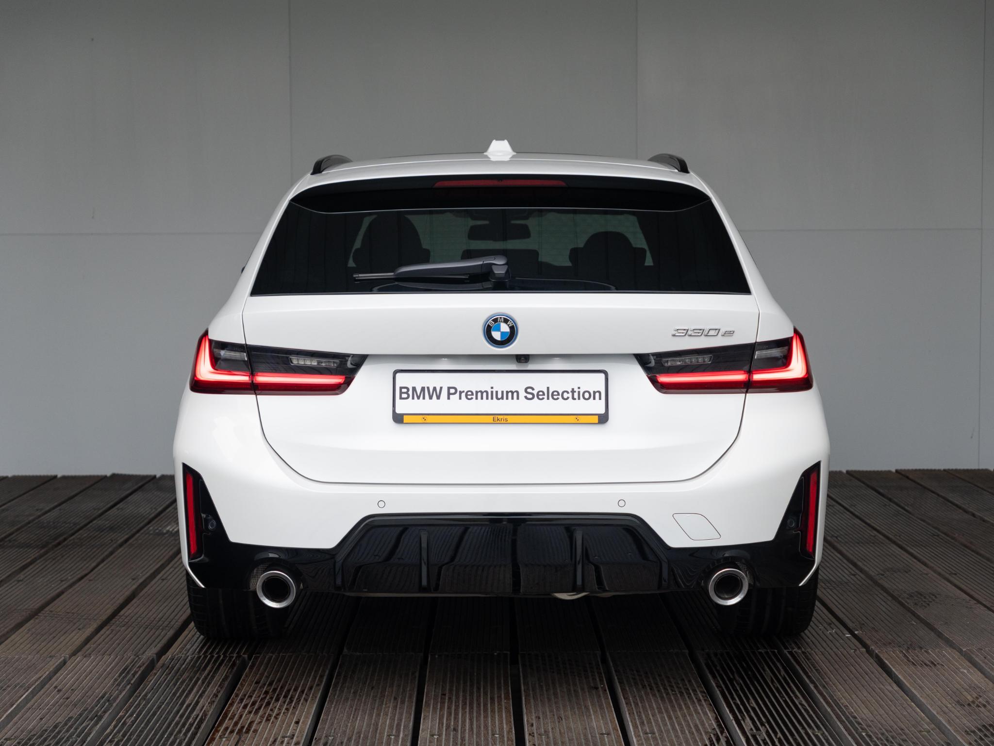 BMW 3 Serie Touring 330e - Afbeelding 5