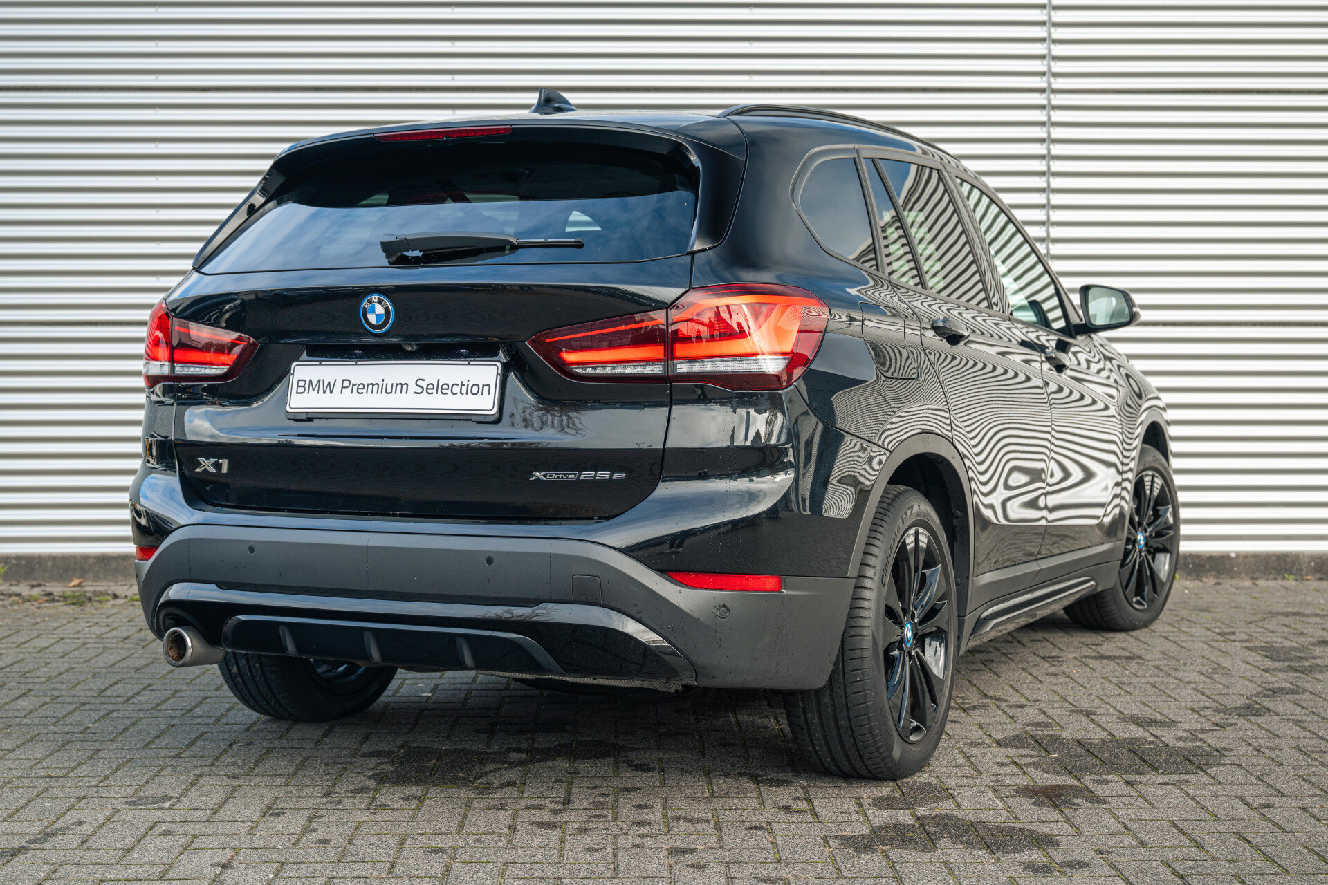 BMW X1 xDrive25e Sport Line Automaat - Afbeelding 2