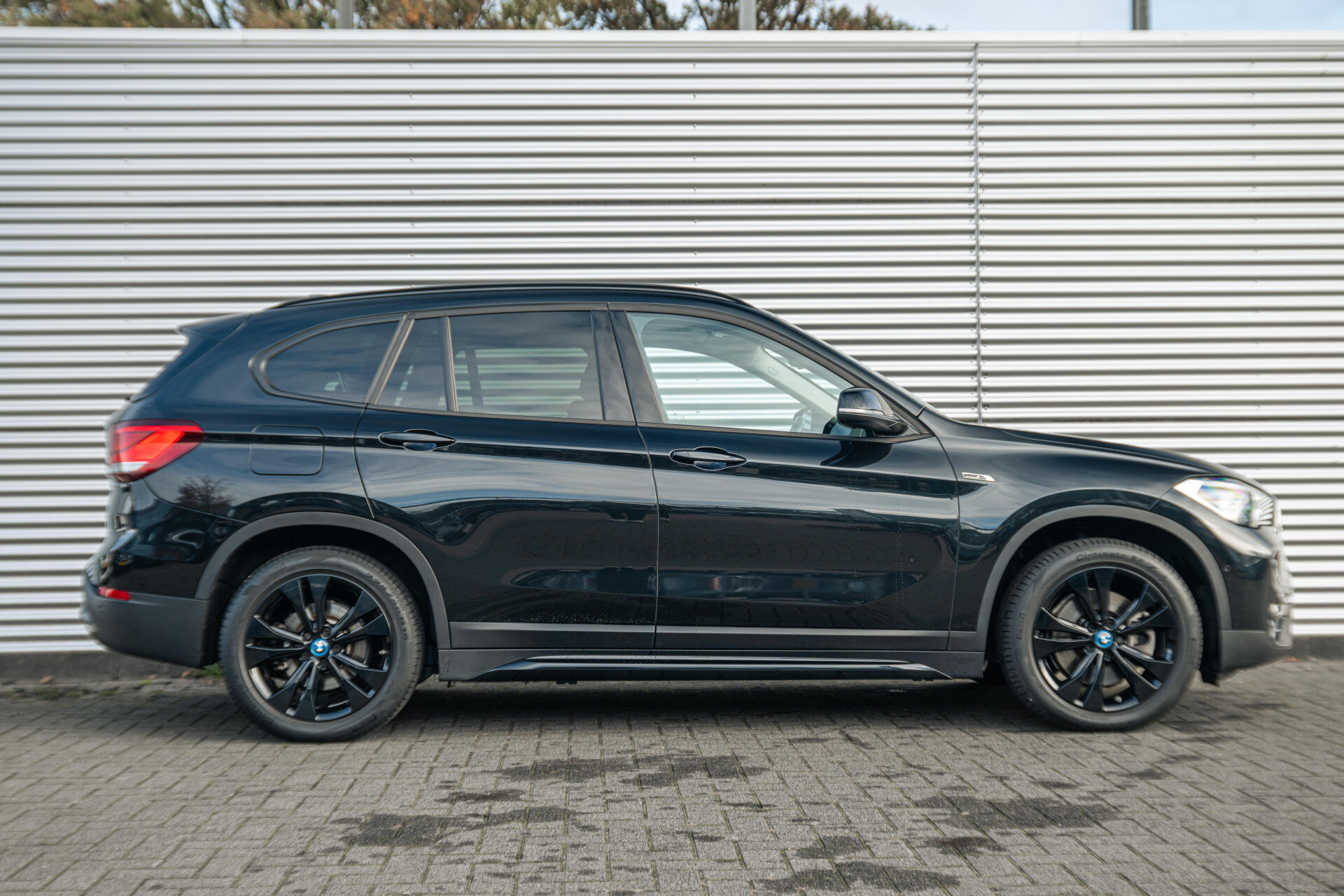 BMW X1 xDrive25e Sport Line Automaat - Afbeelding 3