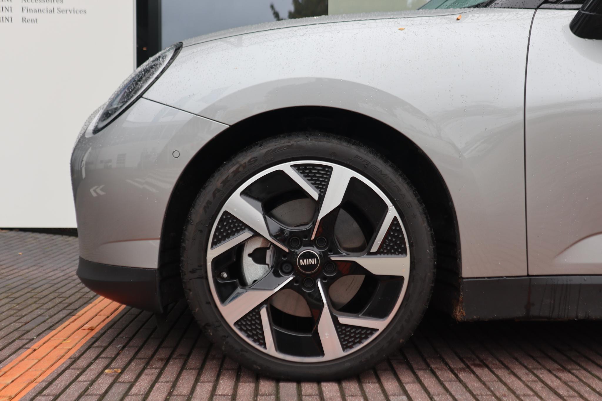 MINI 3-Deurs Cooper E - Afbeelding 4