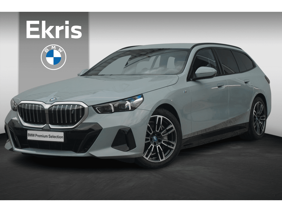 BMW i5 Touring - Afbeelding 1