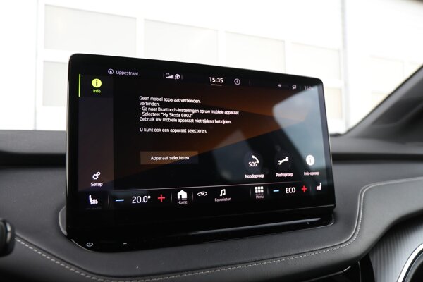 Apple Carplay/Android Auto