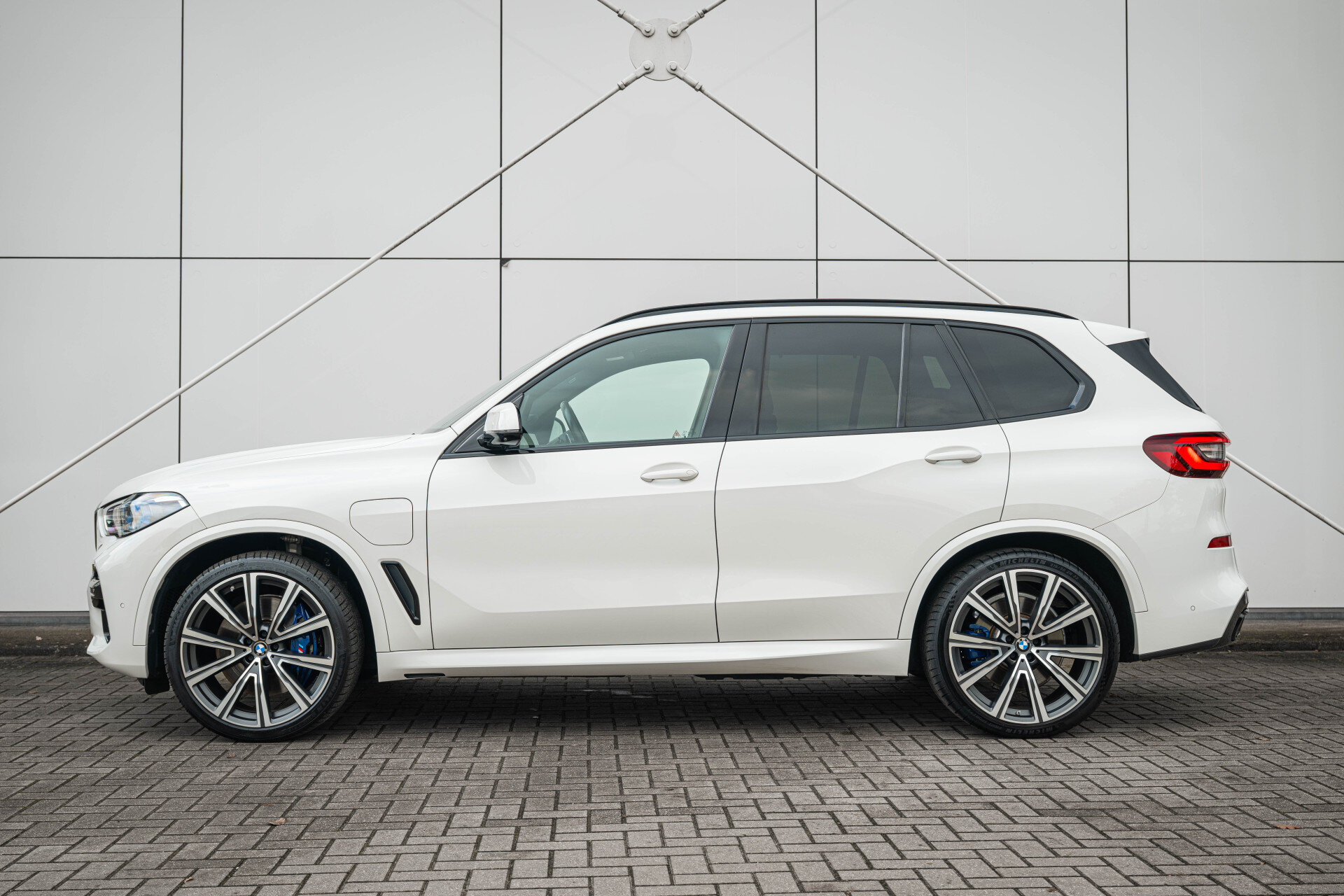 BMW X5 xDrive45e M Sport Automaat - Afbeelding 2