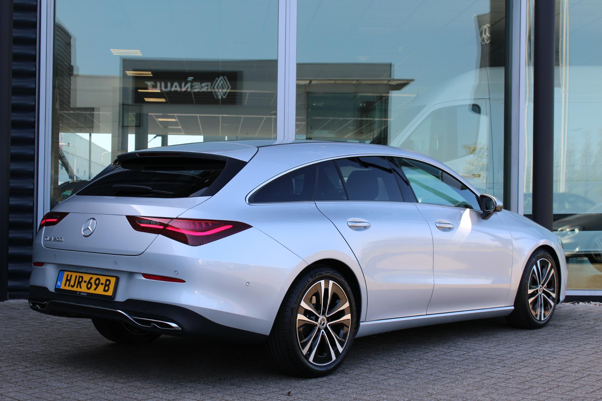 Mercedes-Benz CLA Shooting Brake 200 Luxury Line - Afbeelding 2