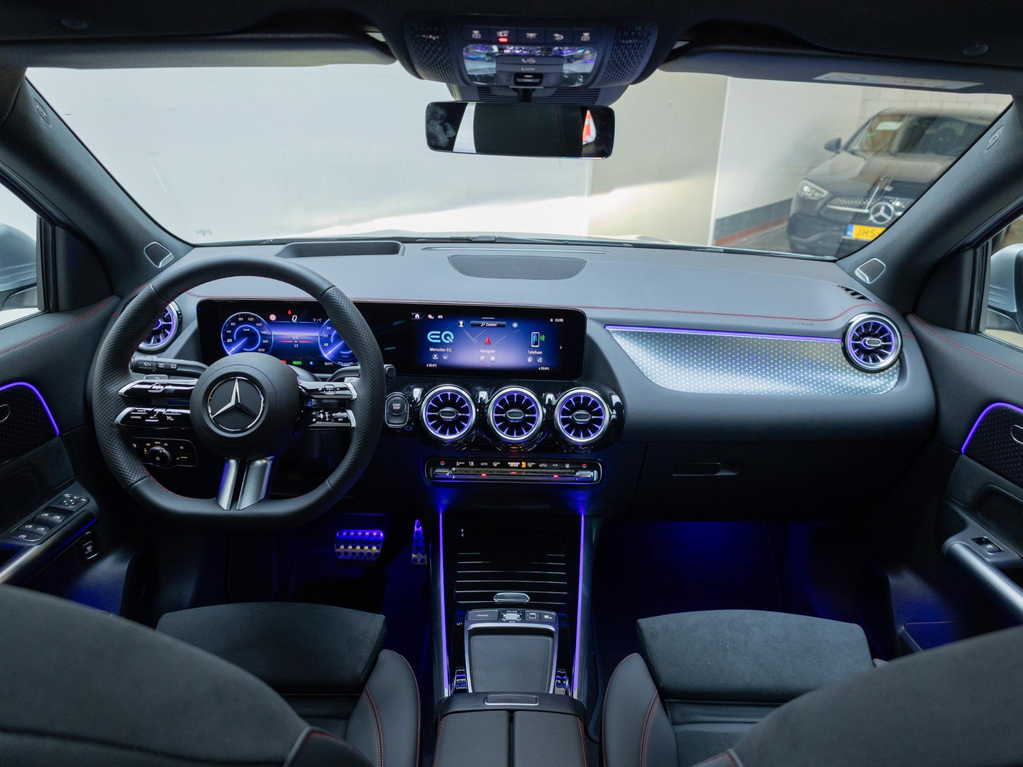 Mercedes-Benz EQA 250+ Business Solution AMG - Afbeelding 3