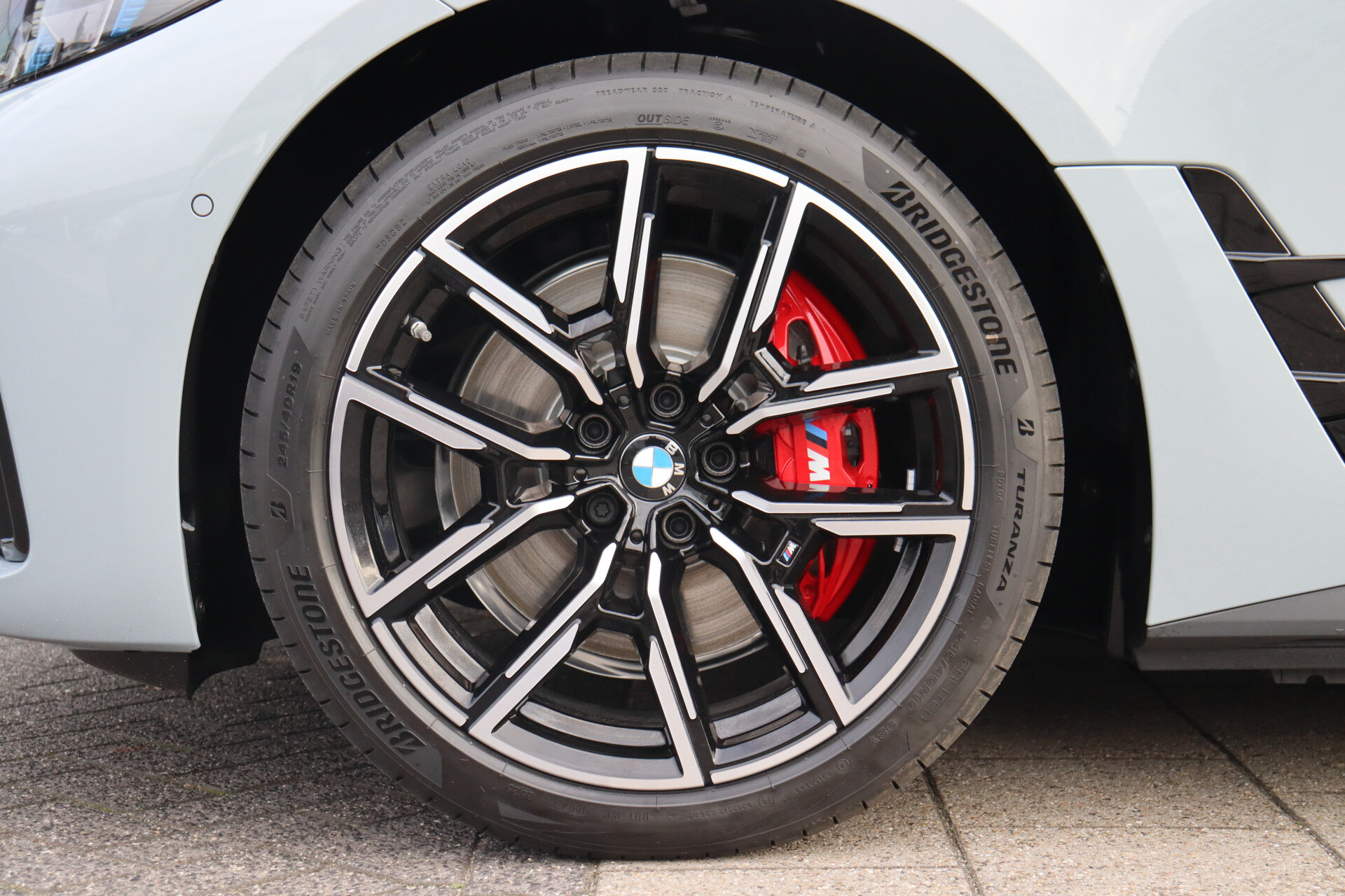 BMW i4 eDrive35 M Sport - Afbeelding 5