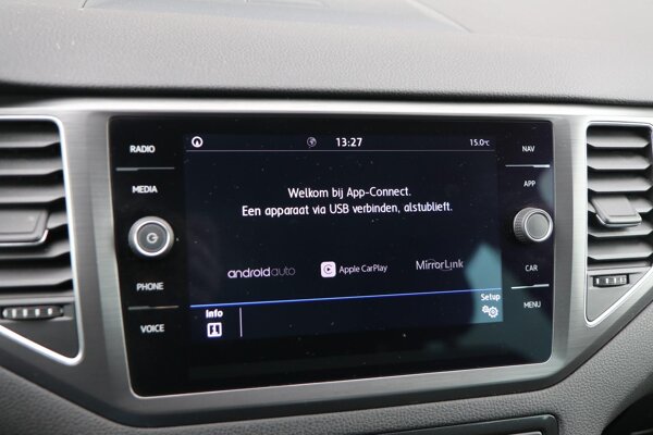 Apple Carplay/Android Auto