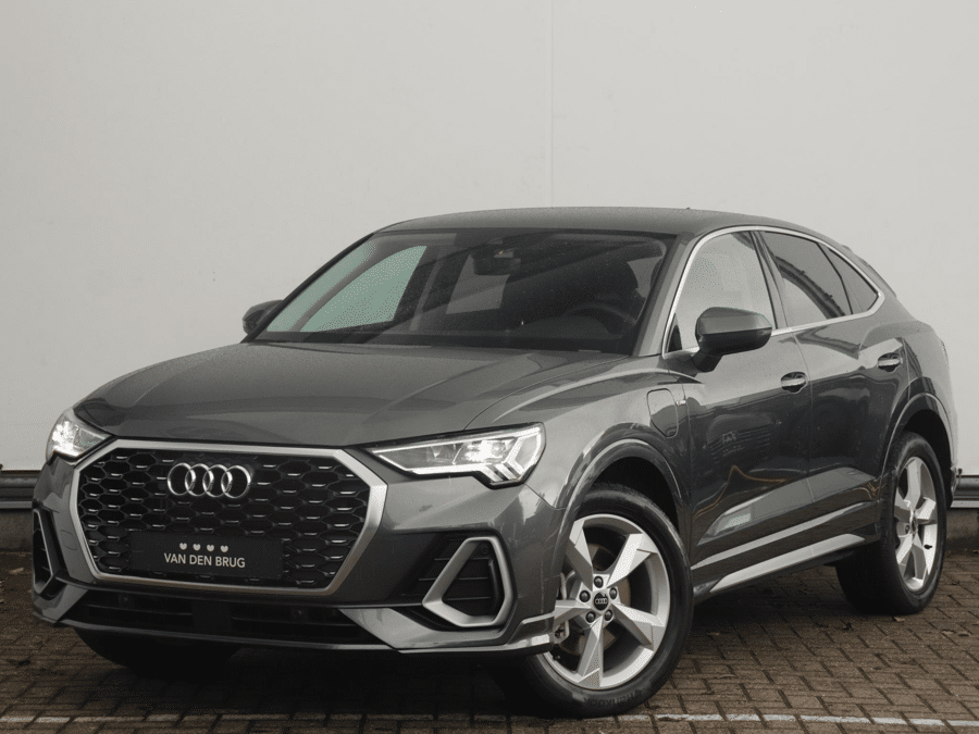 Audi Q3 Sportback 45 TFSI e S-Line - Afbeelding 1