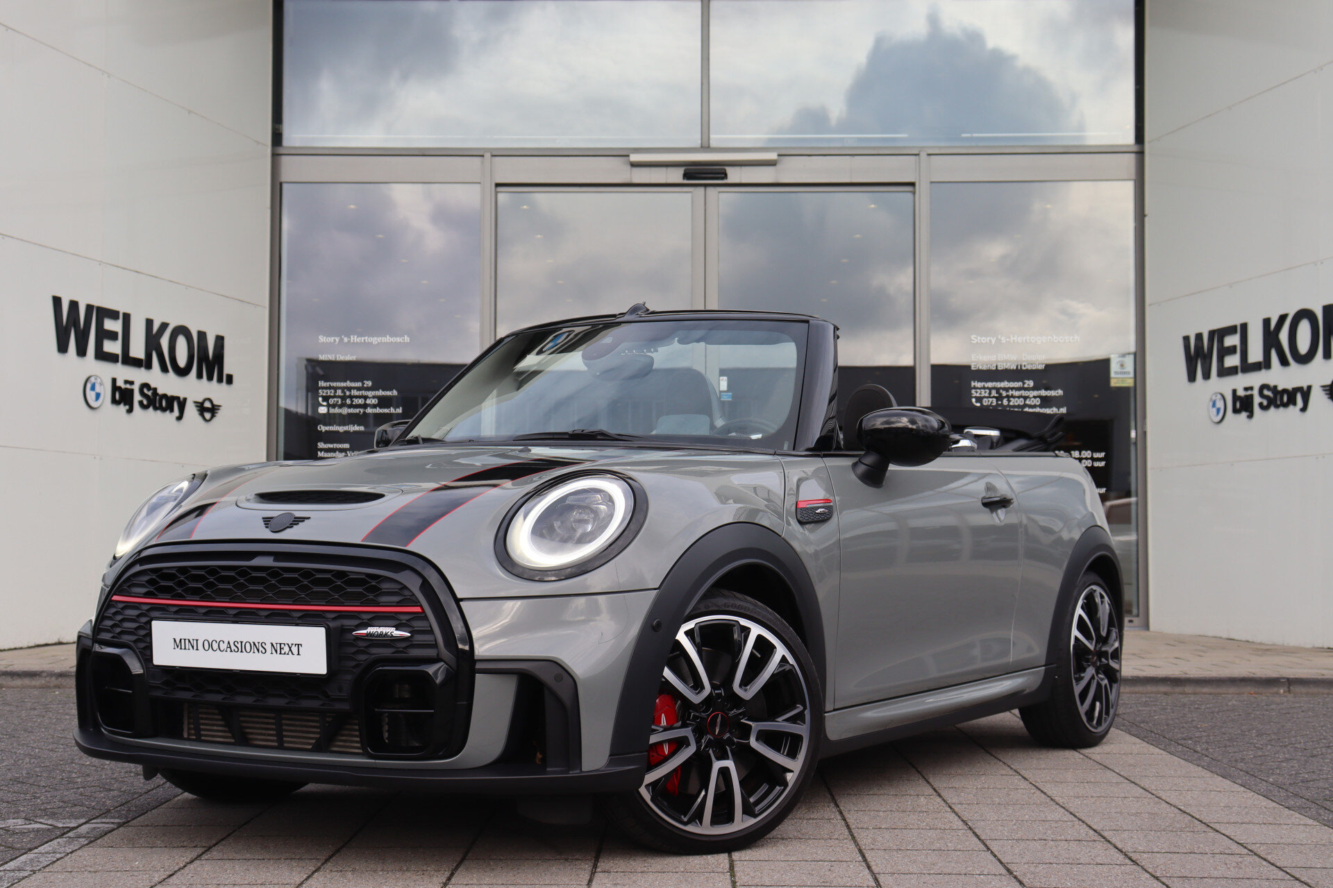 MINI Cabrio John Cooper Works Automaat