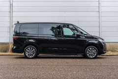 Volkswagen Multivan 1.5 eHybrid 245pk L2 Bulli Edition 4Motion - Afbeelding 3