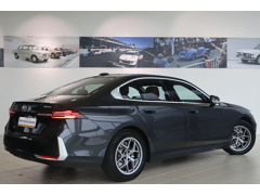 BMW 5 Serie Sedan 520i - Afbeelding 2