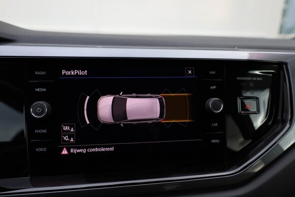 parkeersensor voor en achter parkeersensor voor en achter