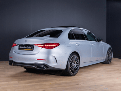 Mercedes-Benz C-Klasse Limousine 180 Star Edition - Afbeelding 2