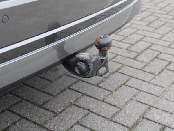 trekhaak elektrisch uitklapbaar trekhaak elektrisch uitklapbaar