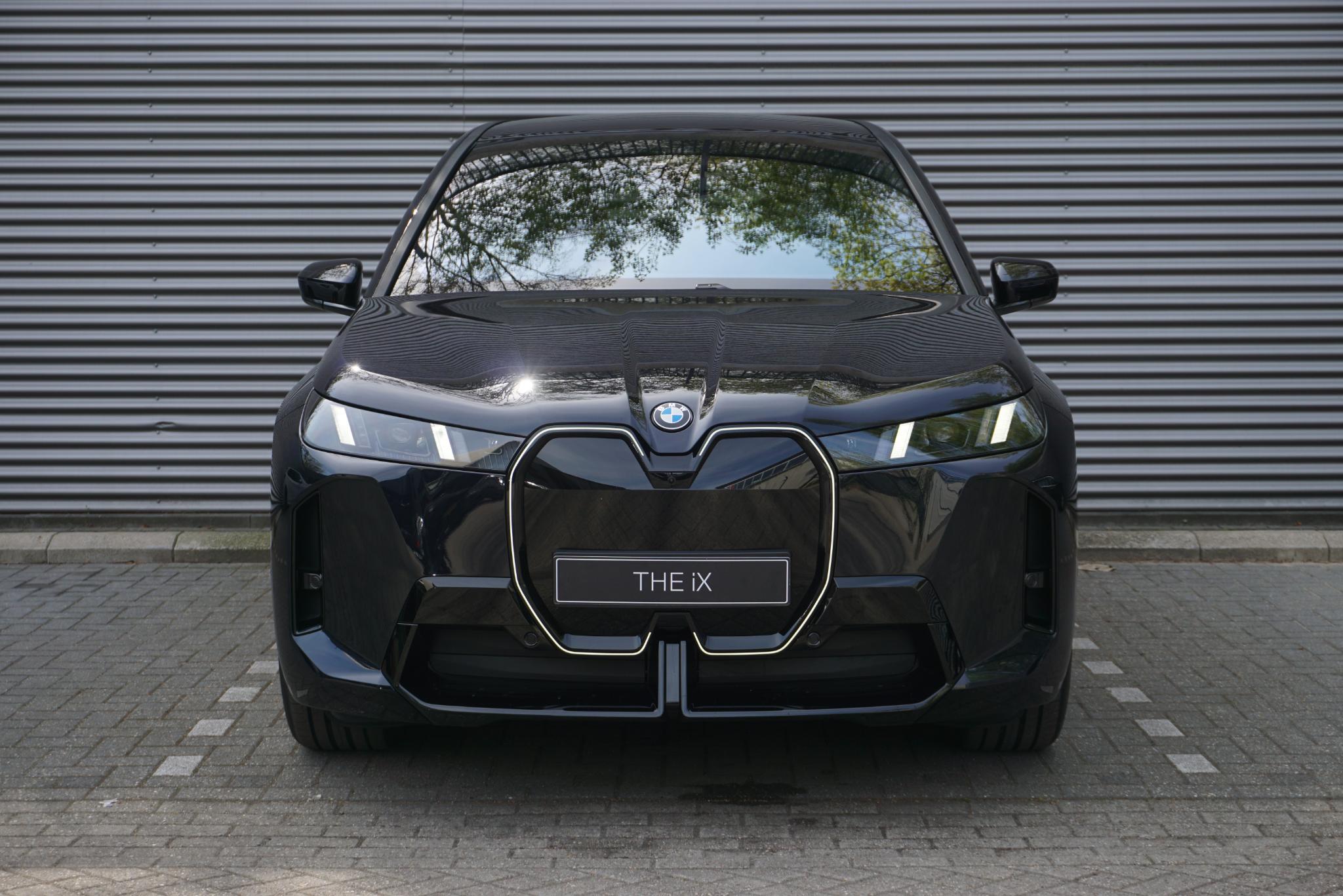 BMW iX xDrive45 - Afbeelding 3