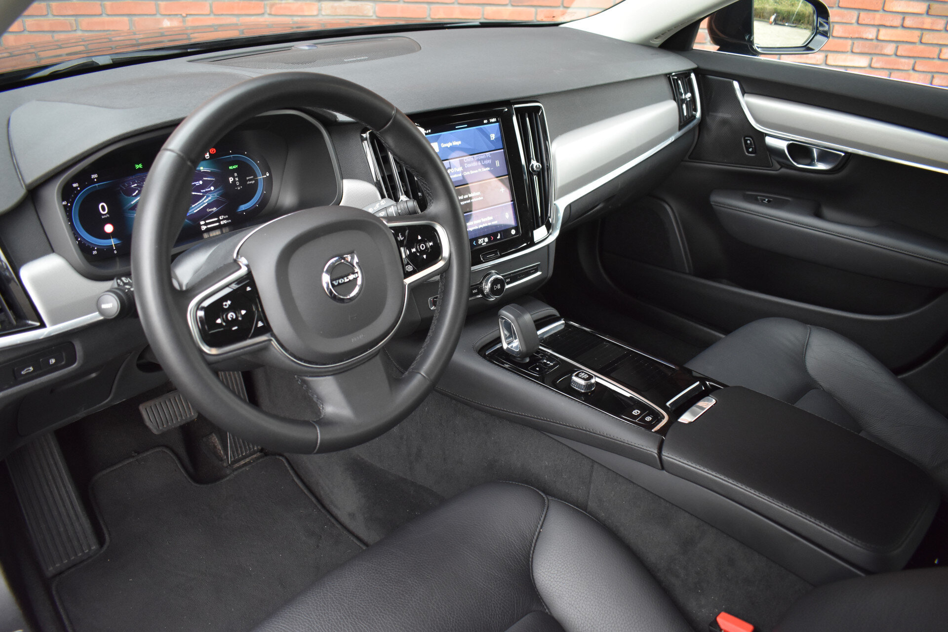 Volvo V90 T6 350PK Plug-in hybrid AWD Core Bright - Afbeelding 3