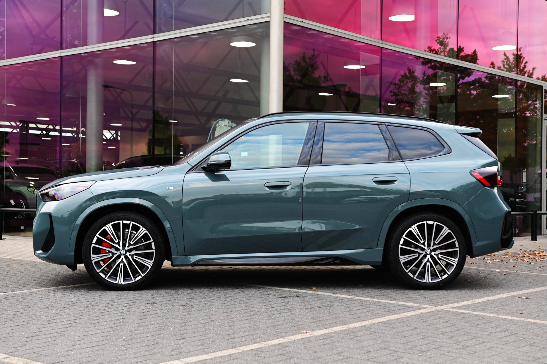 BMW X1 sDrive20i High Executive M Sport Automaat - Afbeelding 5