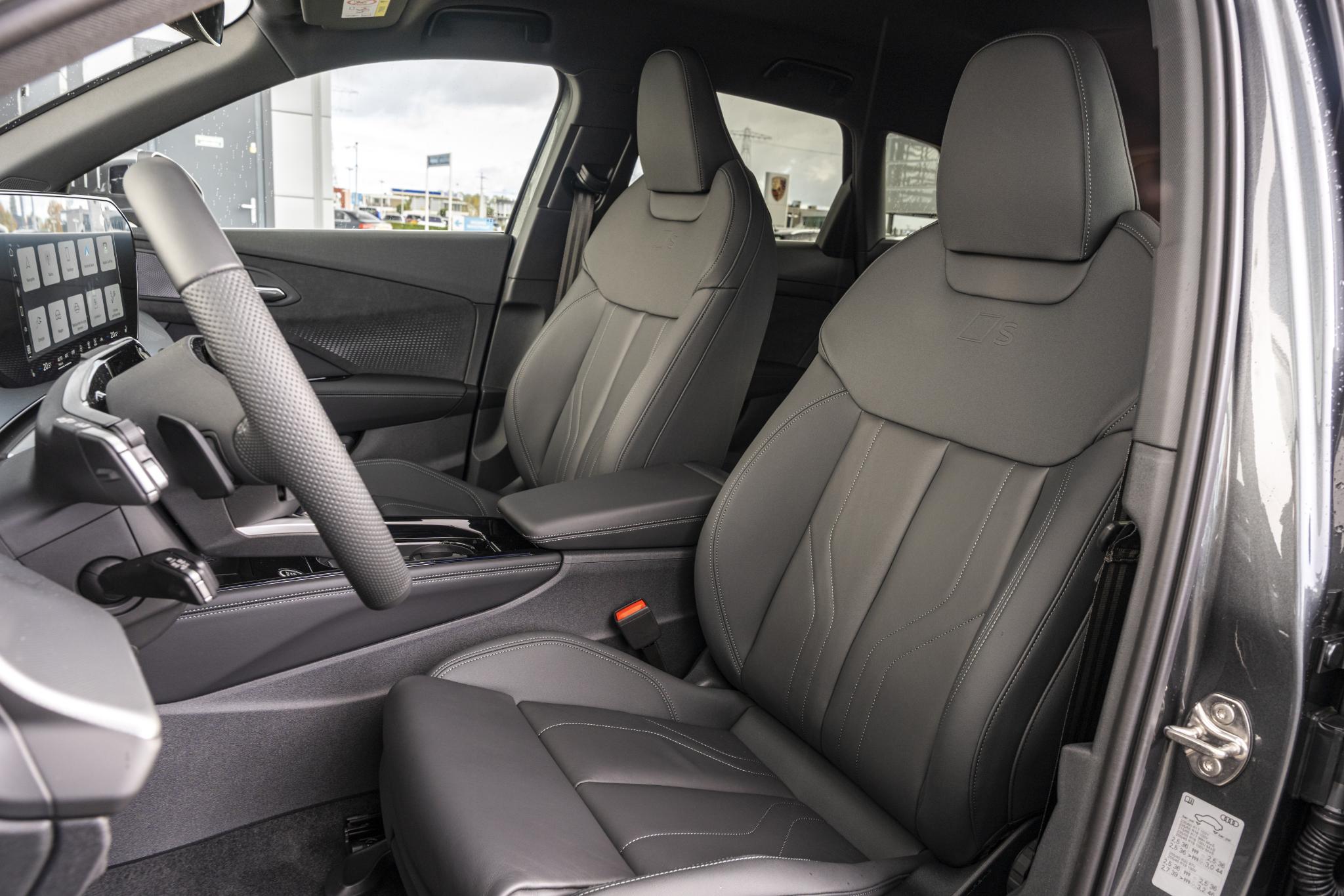 Audi Q3 1.5 200kW e-hybrid S edition - Afbeelding 4