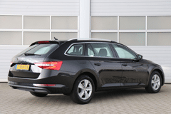 Skoda Superb Combi 1.5 TSI 150pk DSG ACT Business Edition - Afbeelding 2