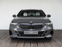 BMW 5 Serie Touring 530e - Afbeelding 3