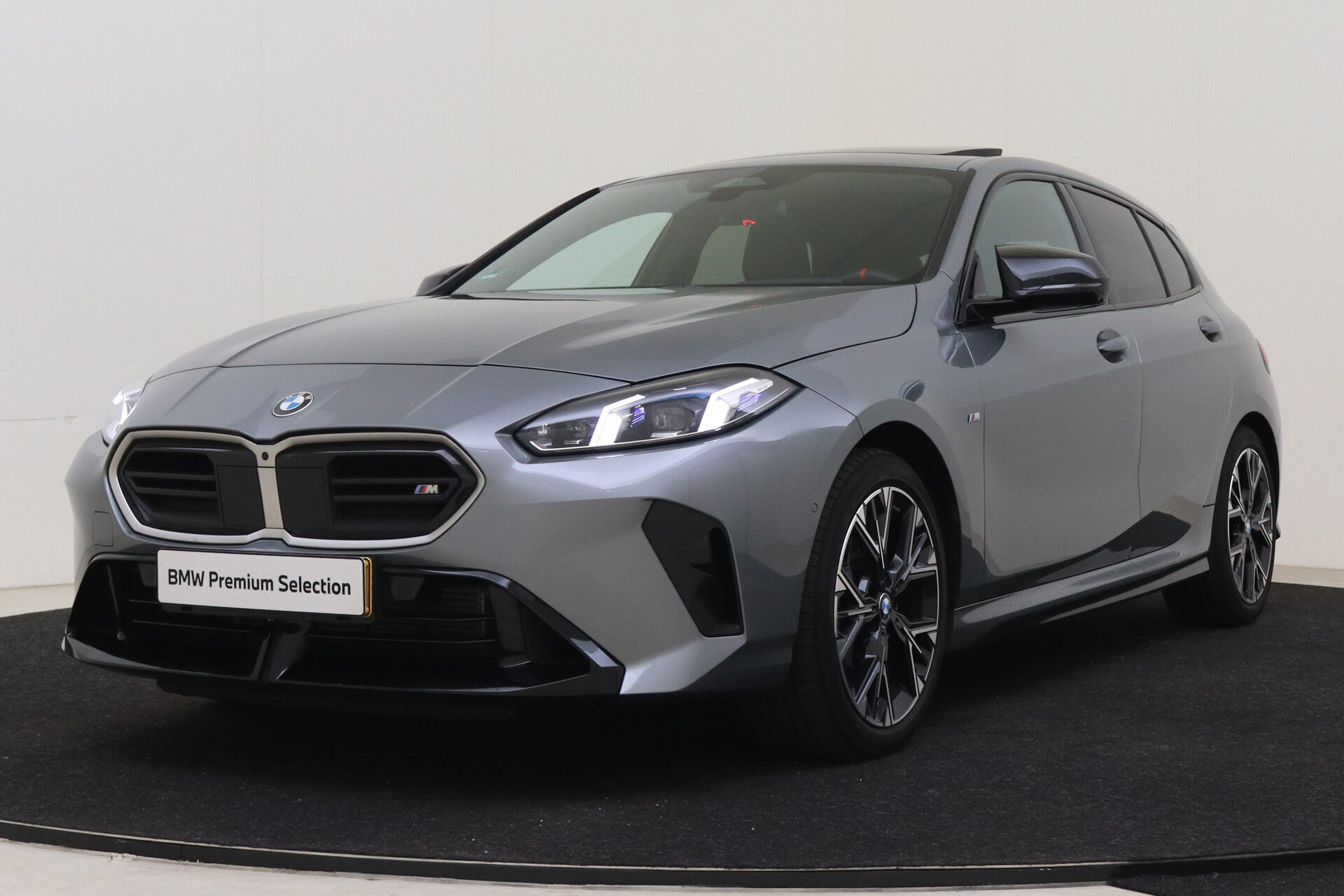 BMW 1 Serie M135 xDrive High Executive Automaat