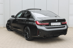 BMW 3 Serie 318i M Sport Automaat - Afbeelding 2