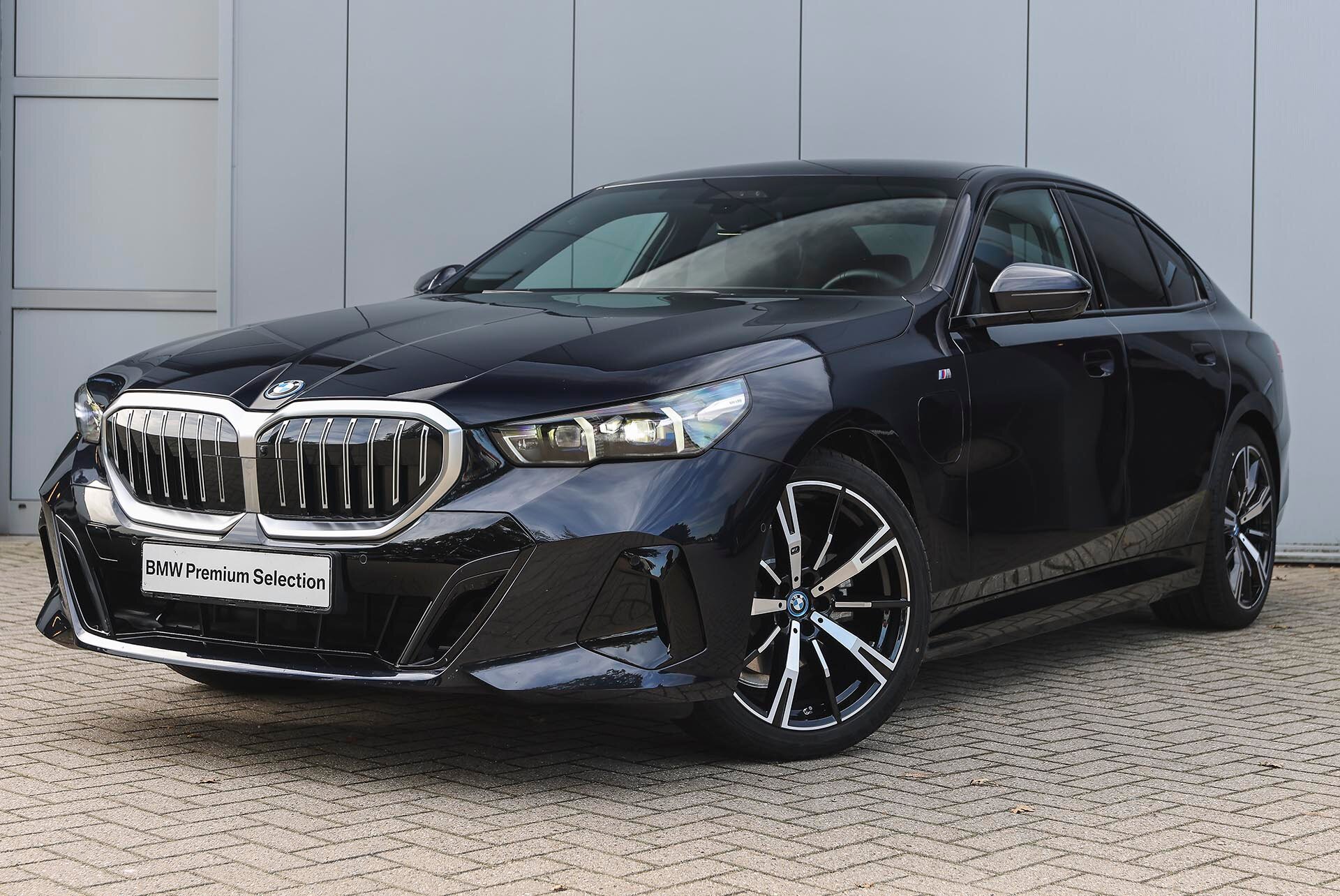BMW 5 Serie 530e High Executive M Sport Automaat