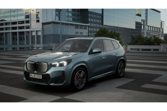 BMW iX1 eDrive20 High Executive M Sport