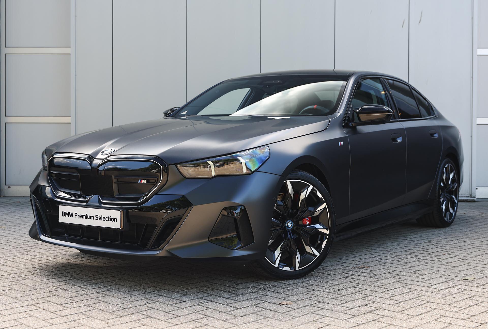 BMW i5 M60 xDrive M Sport